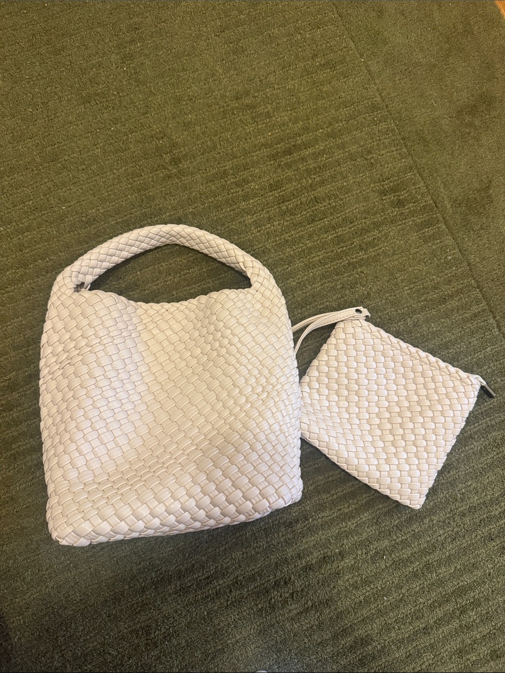 Woven Cream Tote Bag with Matching Wristlet